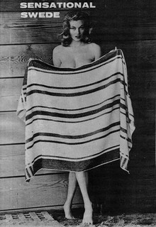 Anita Ekberg feet photo thumbnail