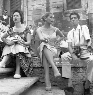 Anita Ekberg feet photo thumbnail