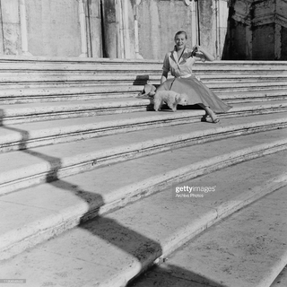 Anita Ekberg feet photo thumbnail