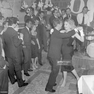 Anita Ekberg feet photo thumbnail
