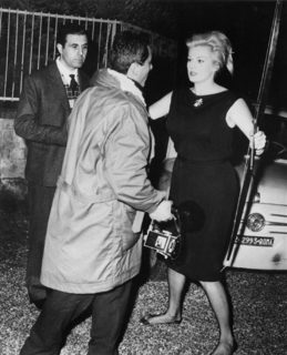 Anita Ekberg feet photo thumbnail
