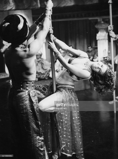 Anita Ekberg feet photo thumbnail
