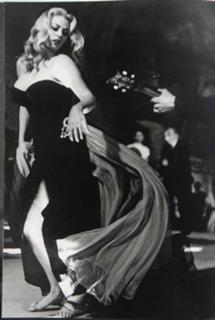 Anita Ekberg feet photo thumbnail