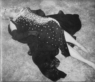 Anita Ekberg feet photo thumbnail