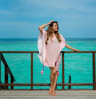 Anita Hassanandani Reddy feet photo 14
