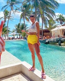 Anita Matamoros feet photo 5