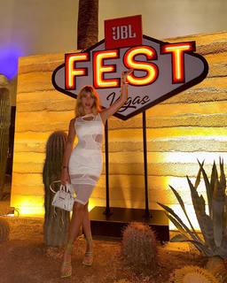 Anita Matamoros feet photo 9
