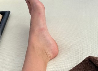 Anita Matamoros feet photo 2