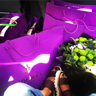 Anita Rani feet photo thumbnail