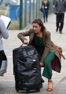 Anita Rani feet photo thumbnail