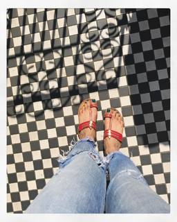 Anita Rani feet photo thumbnail