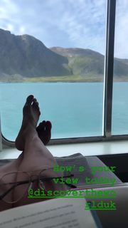 Anita Rani feet photo thumbnail