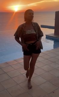 Anita Rani feet photo 16