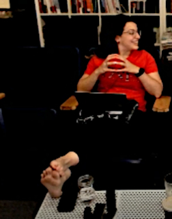 Anita Sarkeesian feet photo 14
