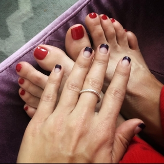 Anita Sarkeesian feet photo 20