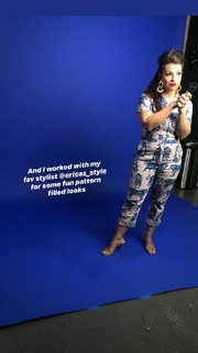 Anita Sarkeesian feet photo 13