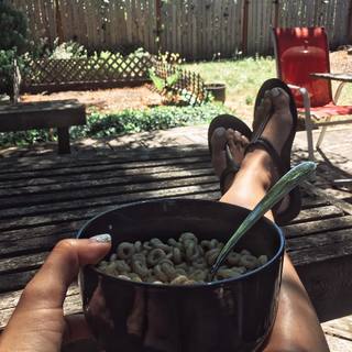 Anita Sarkeesian feet photo 5