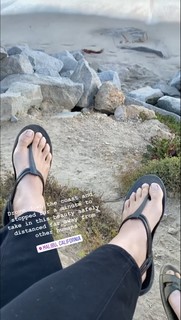 Anita Sarkeesian feet photo 2