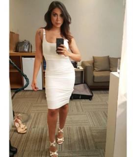 Anitta feet photo thumbnail