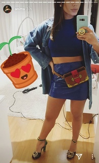 Anitta feet photo thumbnail
