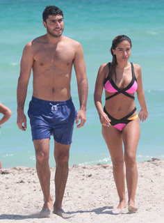Anitta feet photo thumbnail