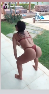 Anitta feet photo thumbnail
