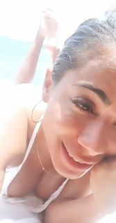 Anitta feet photo thumbnail