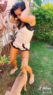 Anitta feet photo thumbnail