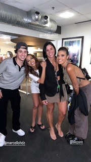 Anitta feet photo thumbnail