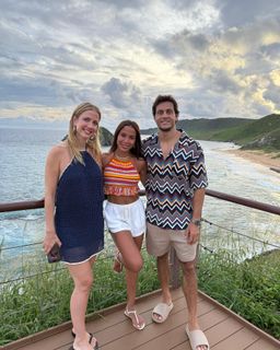 Anitta feet photo thumbnail