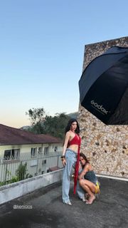 Anitta feet photo thumbnail