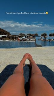 Anja Bla feet photo thumbnail