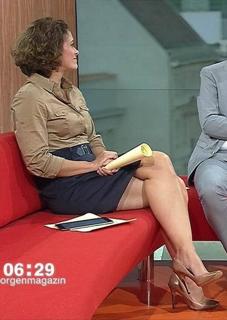 Anja Heyde feet photo 17