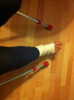 Anja Heyde feet photo 13