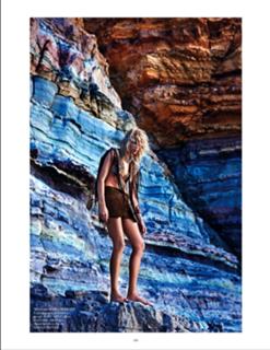 Anja Rubik feet photo thumbnail