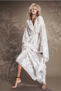 Anja Rubik feet photo thumbnail