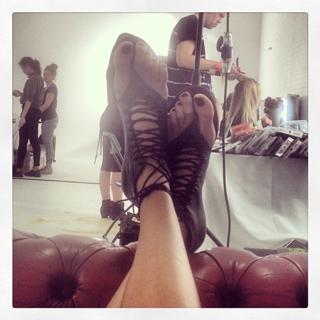 Anja Rubik feet photo thumbnail