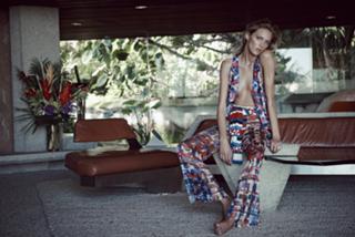 Anja Rubik feet photo thumbnail