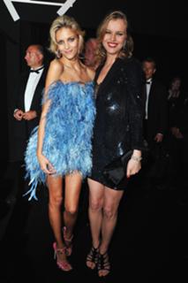 Anja Rubik feet photo thumbnail