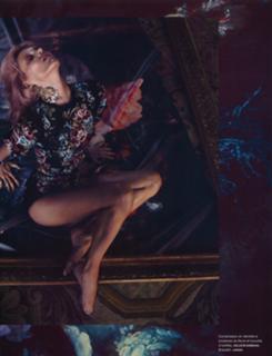 Anja Rubik feet photo thumbnail