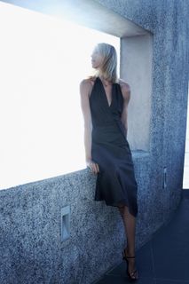 Anja Rubik feet photo thumbnail