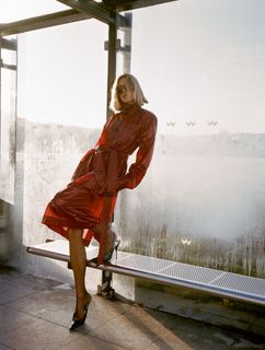 Anja Rubik feet photo 11
