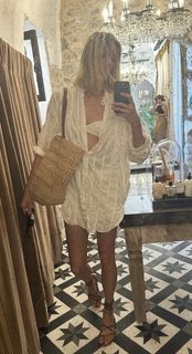 Anja Rubik feet photo 17