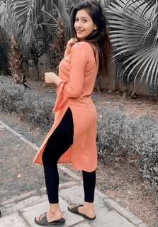 Anjali Arora feet photo 17
