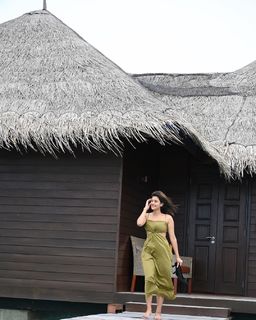 Anjali Arora feet photo 8