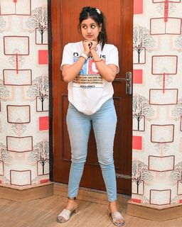 Anjali Arora feet photo 20