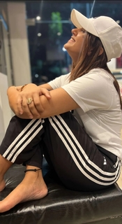 Anjali Arora feet photo 6