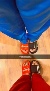 Anjali Arora feet photo 4