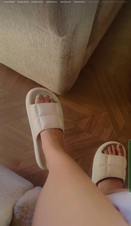 Anjali Arora feet photo 14
