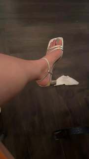 Anjali Arora feet photo 12